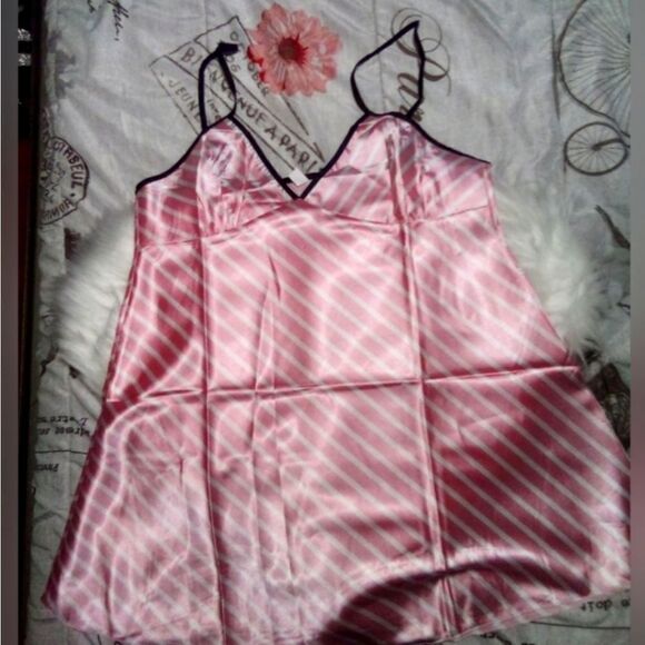 Silky sleepwear nwot - Picture 1 of 1